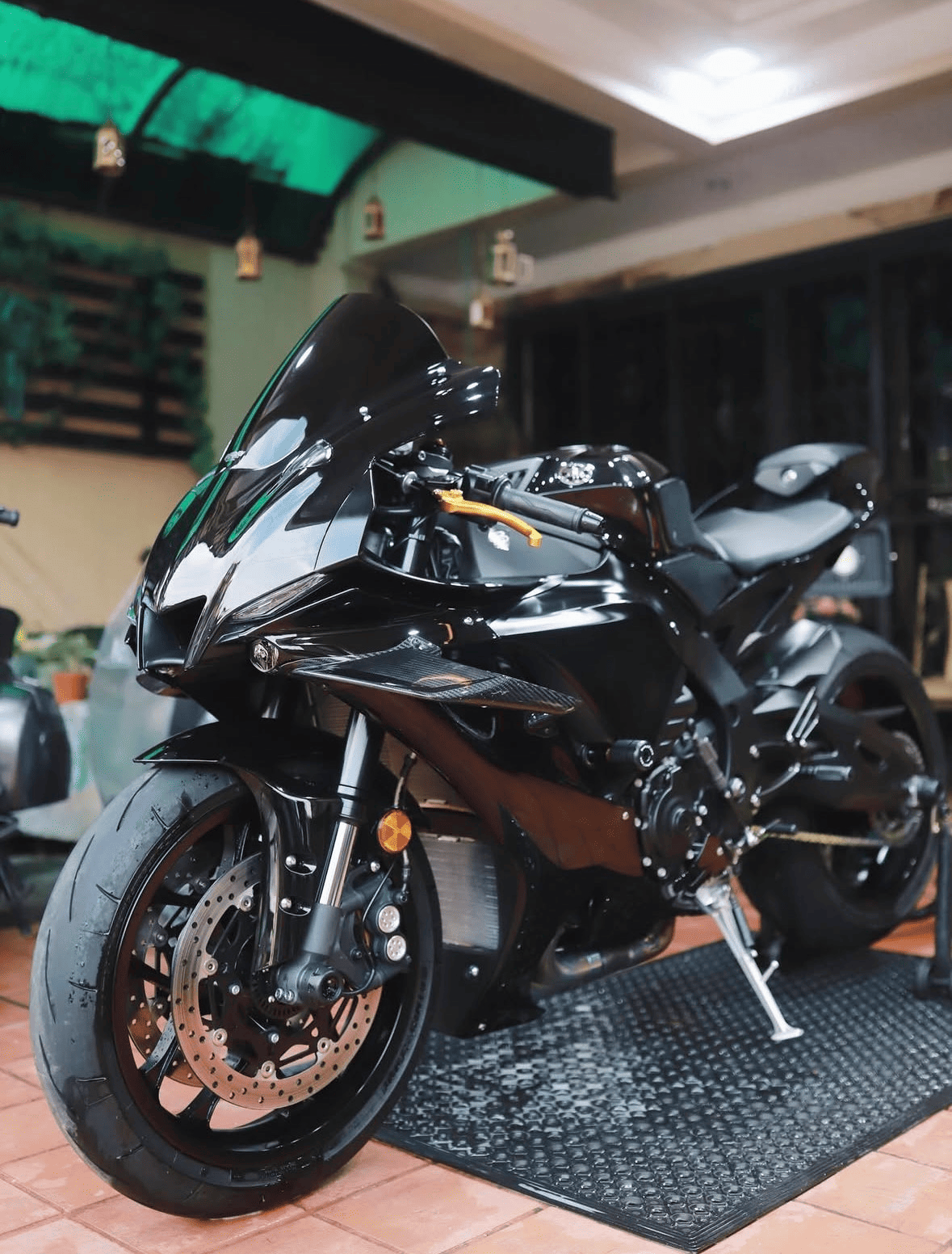 MOTOSAKA Detailing motorcycle finish gallery image 7